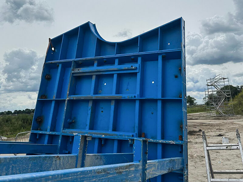 Stalen mal voor gietbouw en tunnelbekisting